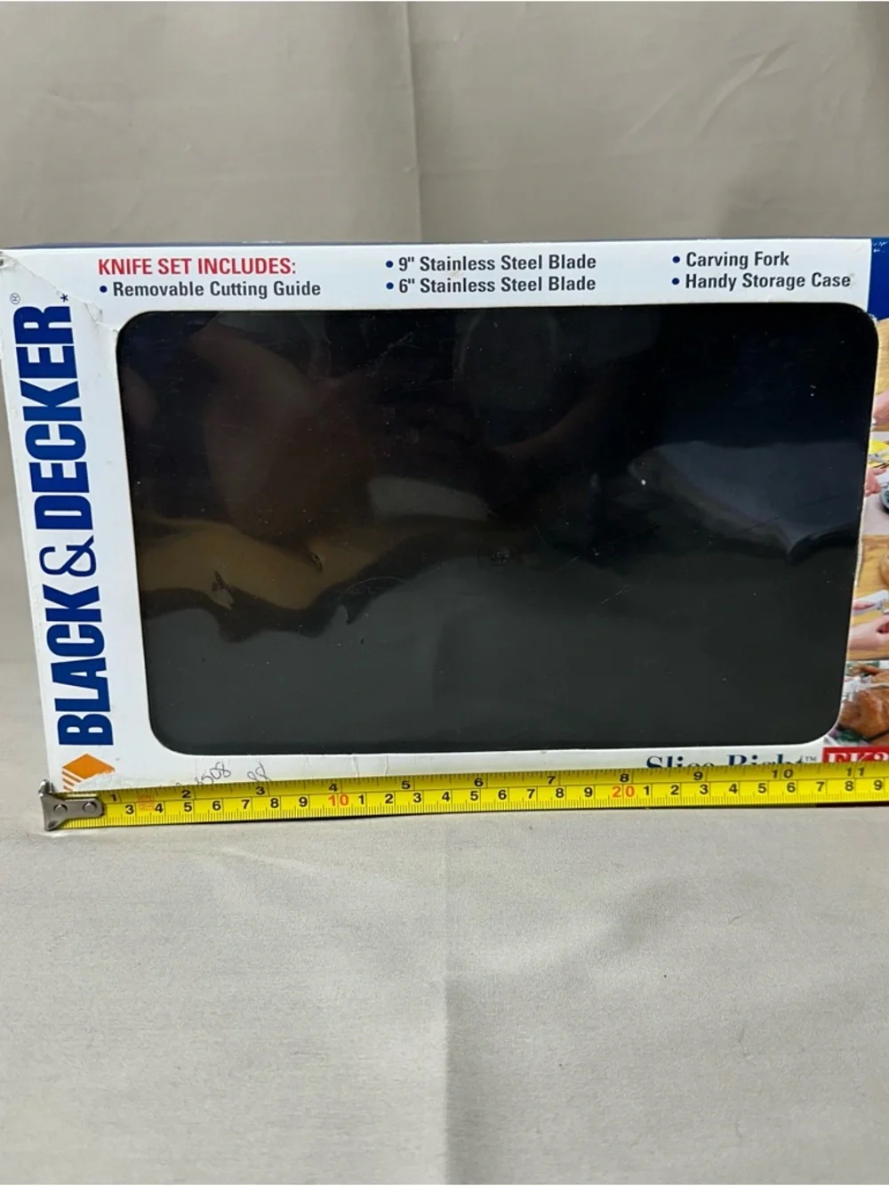 Black & Decker White Electric Knife Set with Storage Case